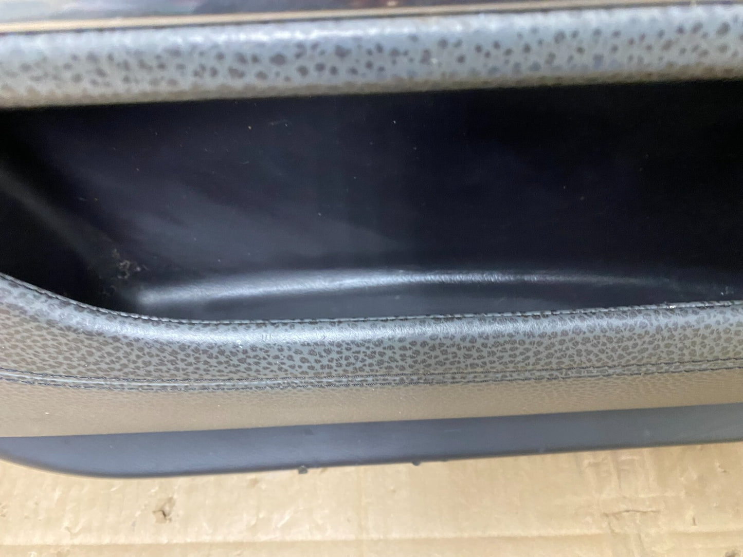 2010 to 2015 Jaguar XJ Interior Front Left Driver LH Door Trim Panel OEM G65404
