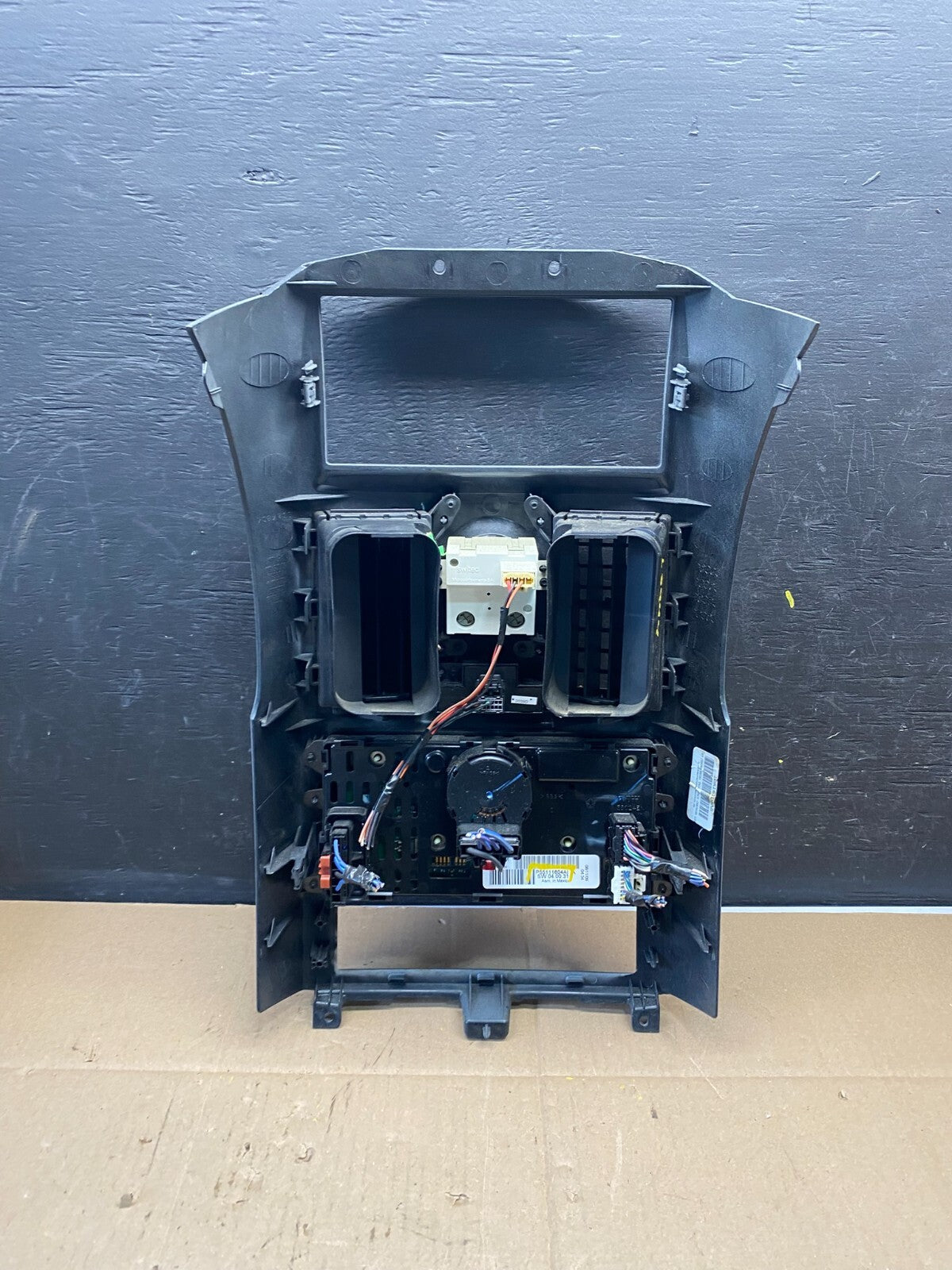 2008 - 2010 Dodge Grand Caravan Radio Bezel Climate Control Heat Heater L8944 DG5