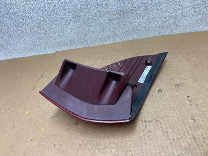 2004-2005 Toyota Sienna Right Passenger Rh Side Tail Light TYC Z7799 DW4