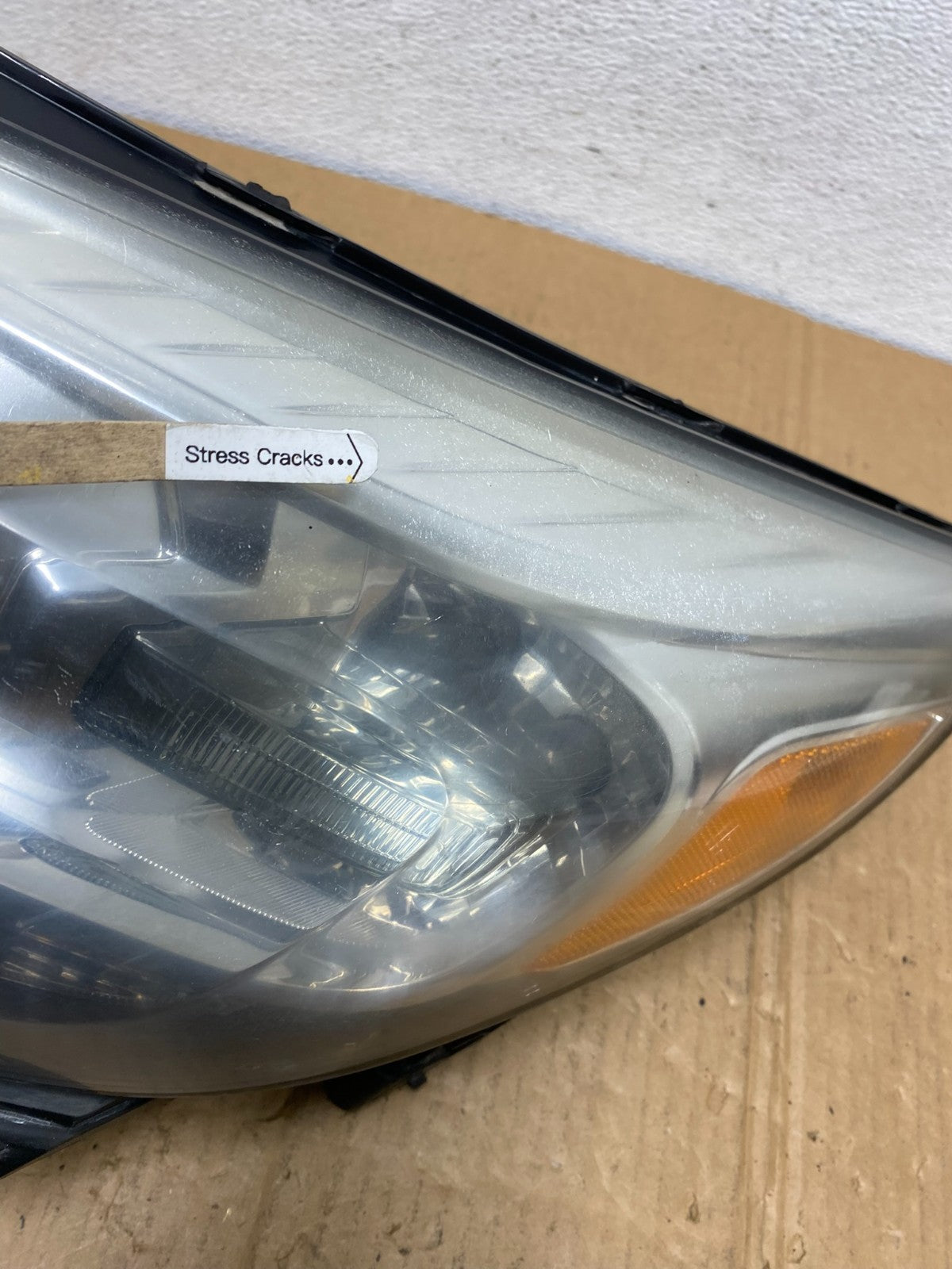 2013 2014 2015 Chevrolet Malibu Headlight Projector Left Driver Side AC77644