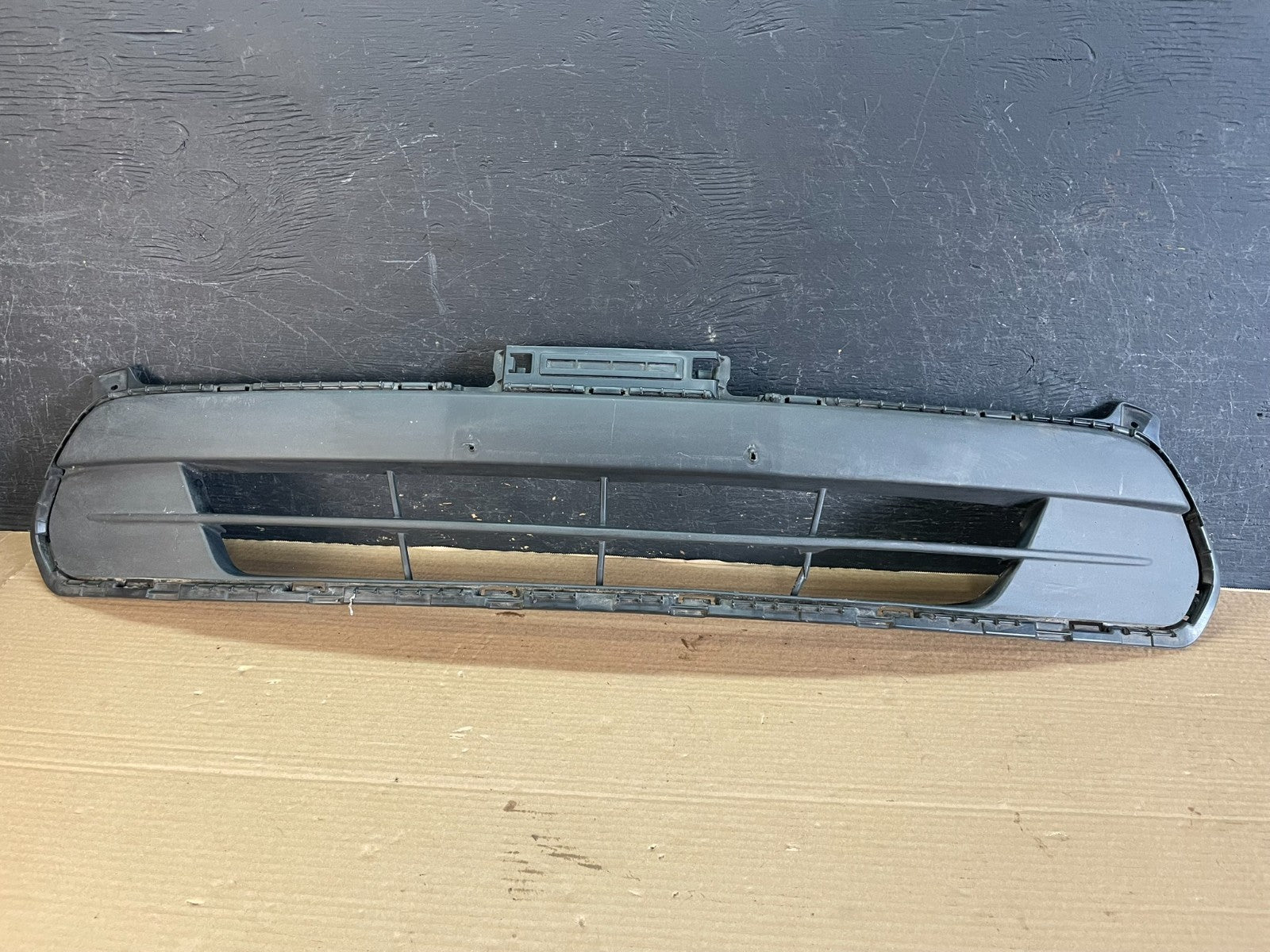 2016 2017 2018 Kia Sorento Front Lower Grill Grille AF3414 DW0