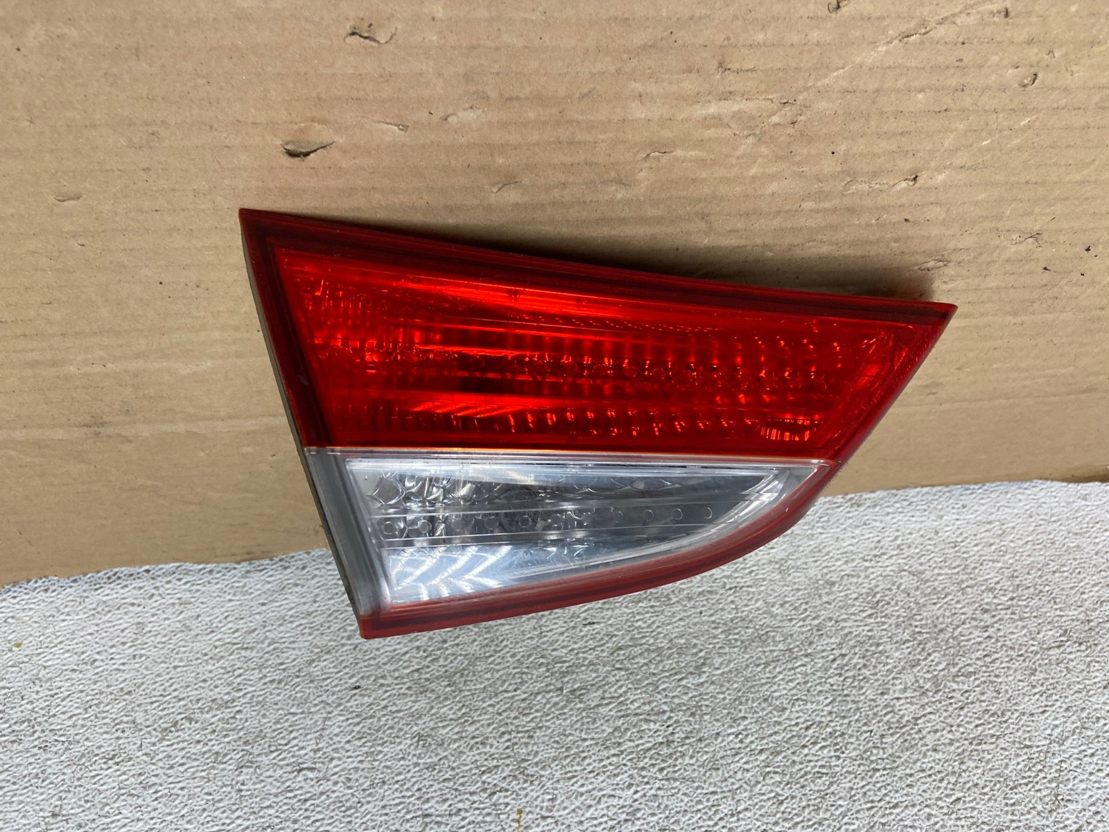 2011 2012 2013 Hyundai Elantra Inner Tail Light Left Driver LH AG8182 LK2