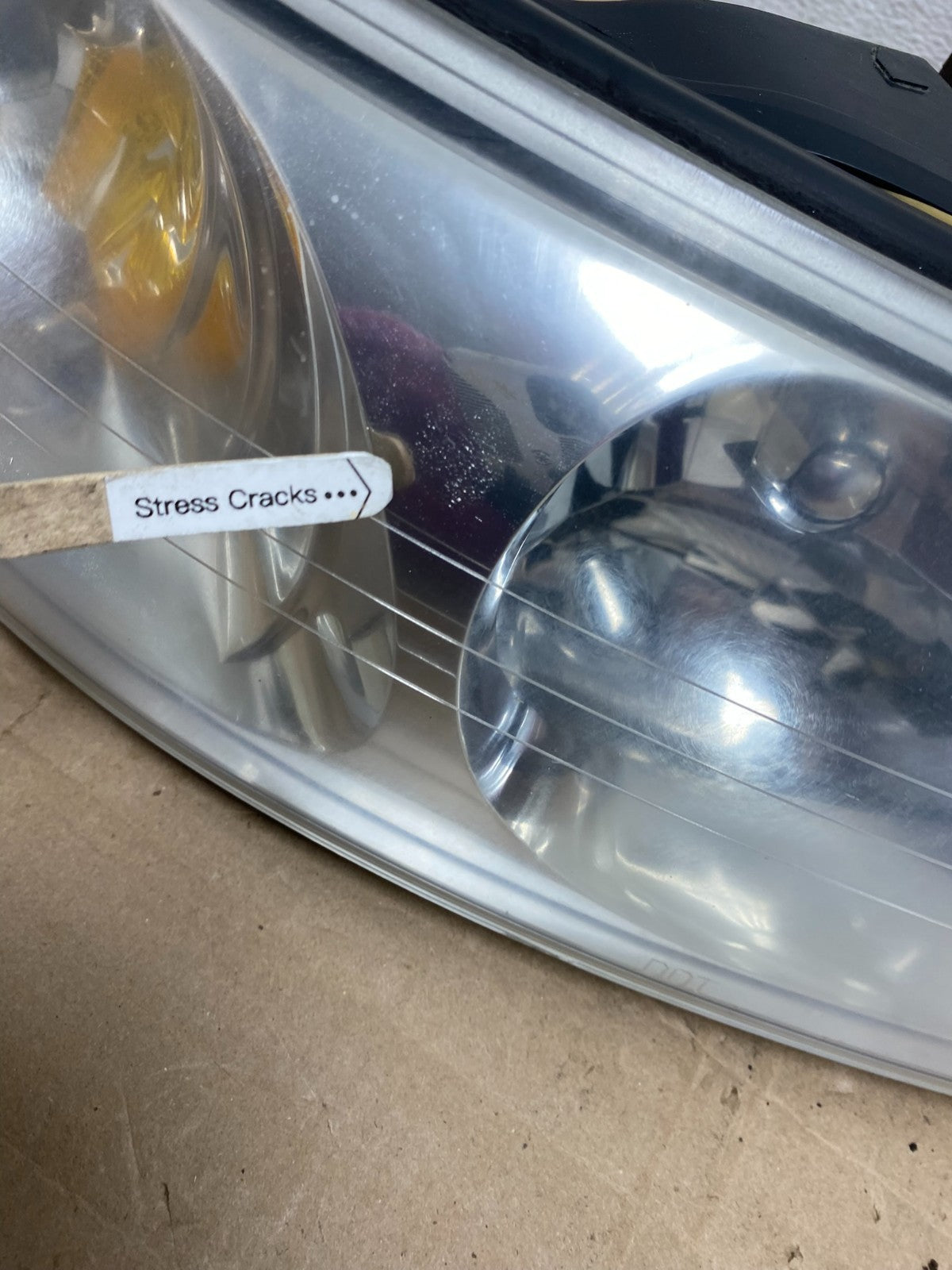 1999 to 2002 Lincoln Continental Right Passenger Rh Side Headlight AE4909 DW3