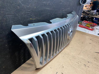 2002 to 2005 Mercury Mountaineer Front Upper Grill Grille Oem T0005 DG2