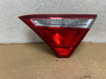 2015 - 2017 Toyota Camry Right Passenger RH Side Tail Light Inner AG9304 LK0