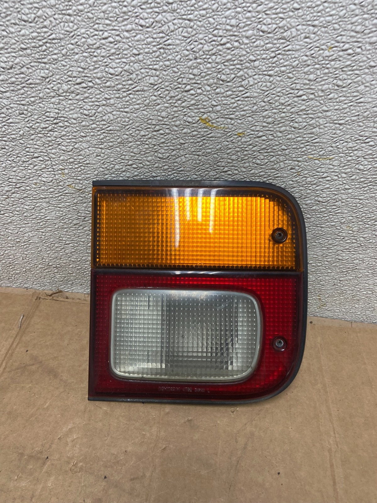 1996 to 1998 Mazda Mpv Left Driver LH Side Inner Tail Light Oem AA1313 DW0