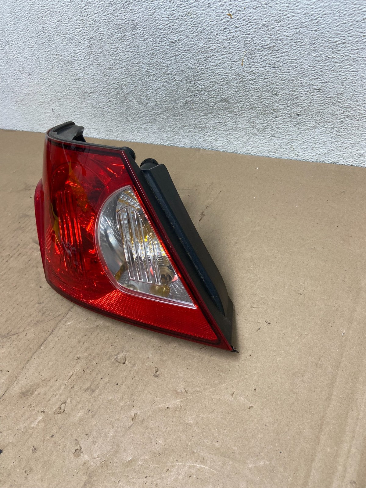 2008 Chrysler Sebring Convertible Left Driver LH Side Tail Light AG4695 GD1