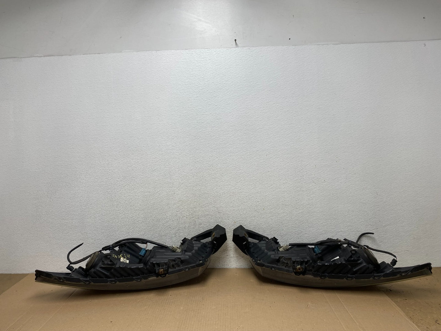 2008 to 2012 Honda Accord Coupe Left+Right Side Headlights AF3042 DW7