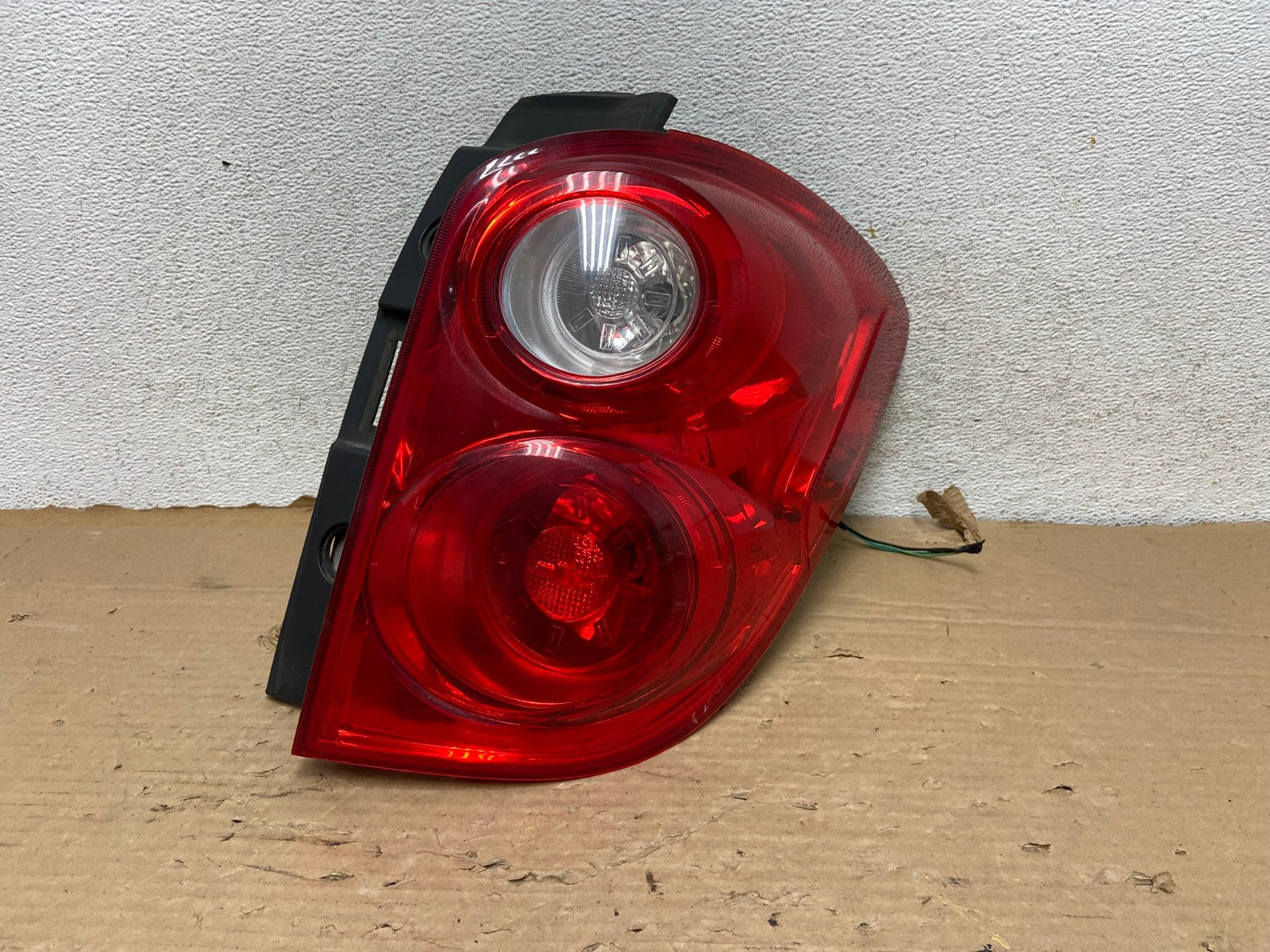 2010 to 2015 Chevrolet Equinox Right Passenger Rh Side Tail Light AG8306 LK0