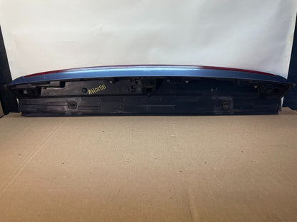 2007 - 2014 Cadillac Escalade Rear Upper Spoiler 3rd Third Brake Light AH0188 DG3