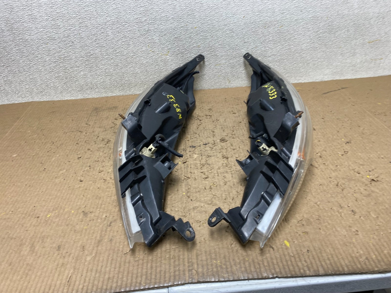 2011-2014 Nissan Juke Turn Signal Headlights Left+Right Halogen OEM W8333 DW9