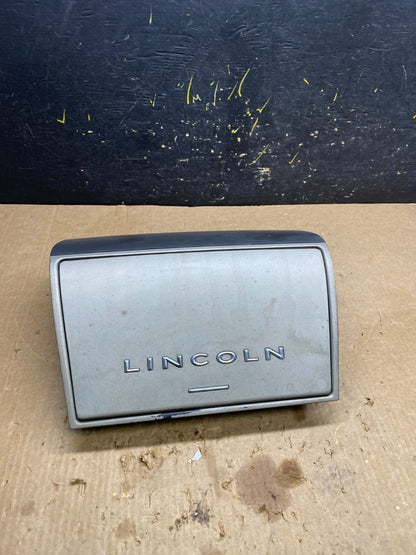 2003 to 2006 Lincoln Navigator Dash Glove Box Storage Compartment OEM z4494 DG0
