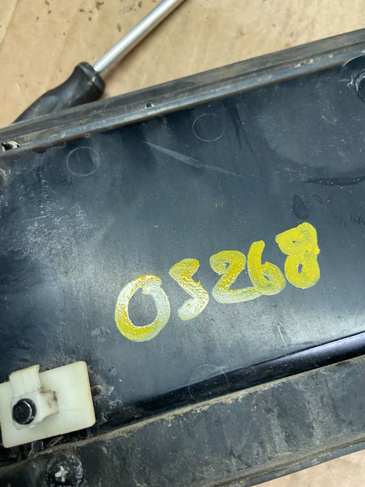 1995 to 1999 Oldsmobile Aurora Rear Trunk Center Panel O3268 DG12