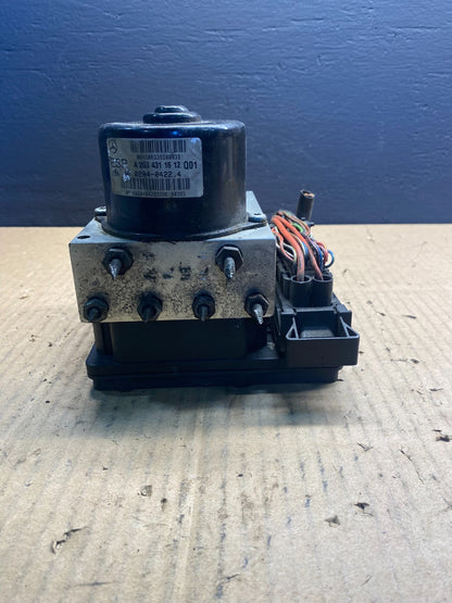 2006 - 2007 Mercedes C280  ABS Anti Lock Brake Pump Module a2035454732 ab4351 DG5