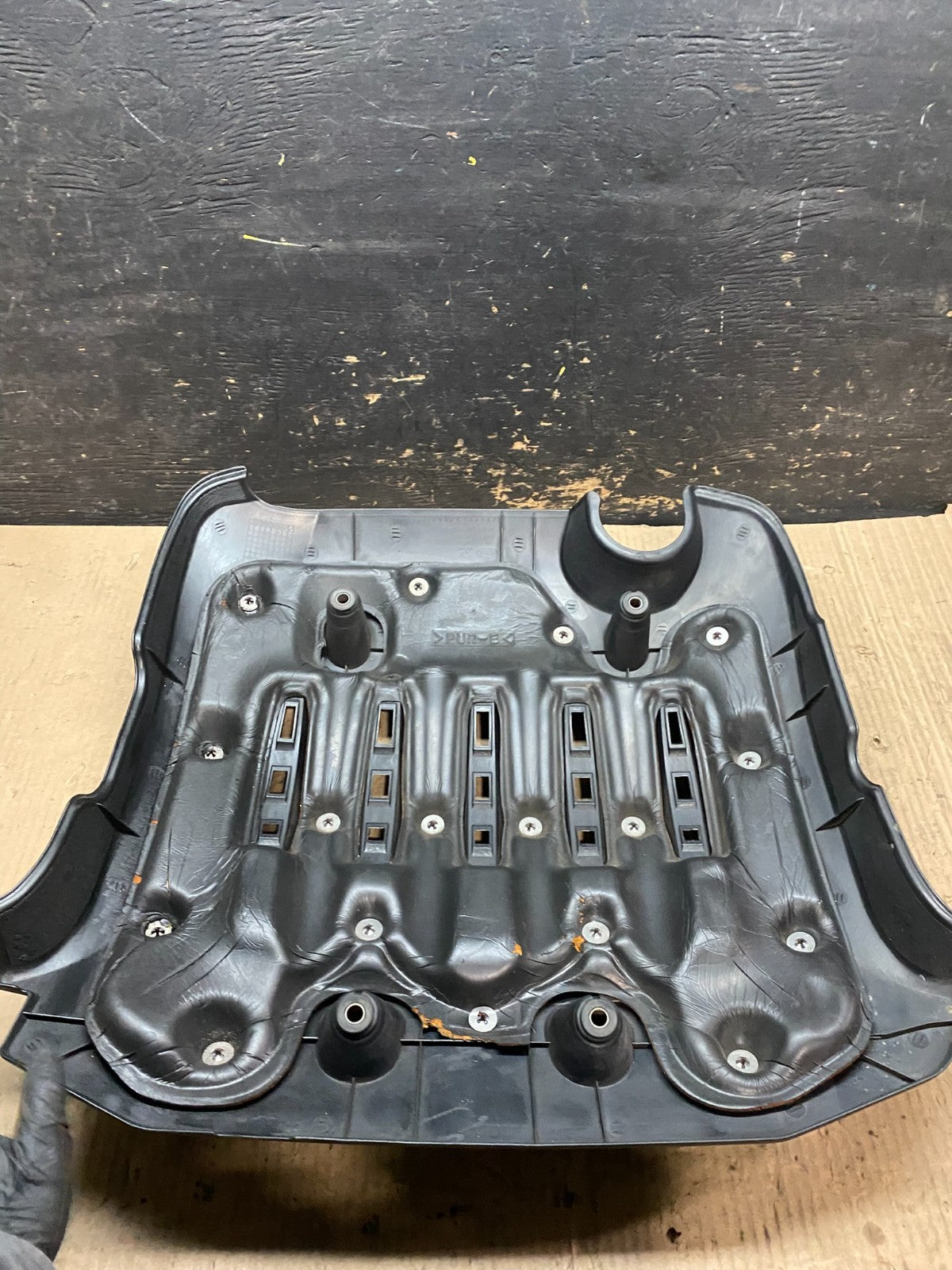 2005 to 2009 Kia Sportage Engine Motor Cover V4207 DG4