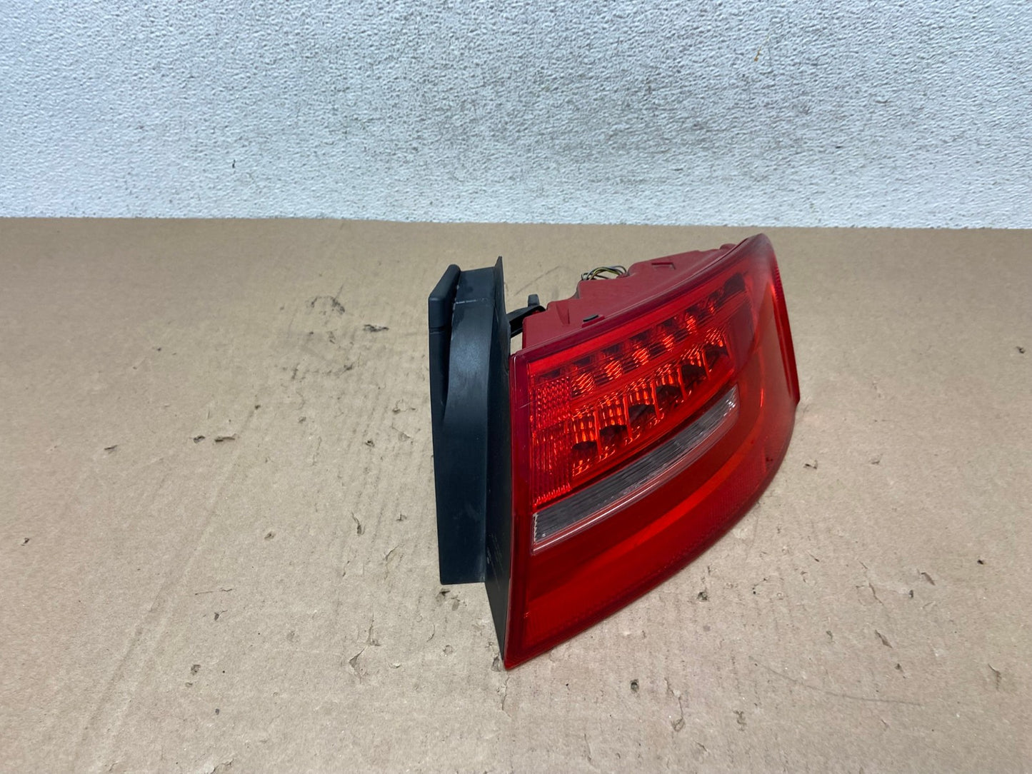 2013 to 2016 Audi A4 S4 Sedan Right Passenger Rh LED Tail Light AG6762 LK2