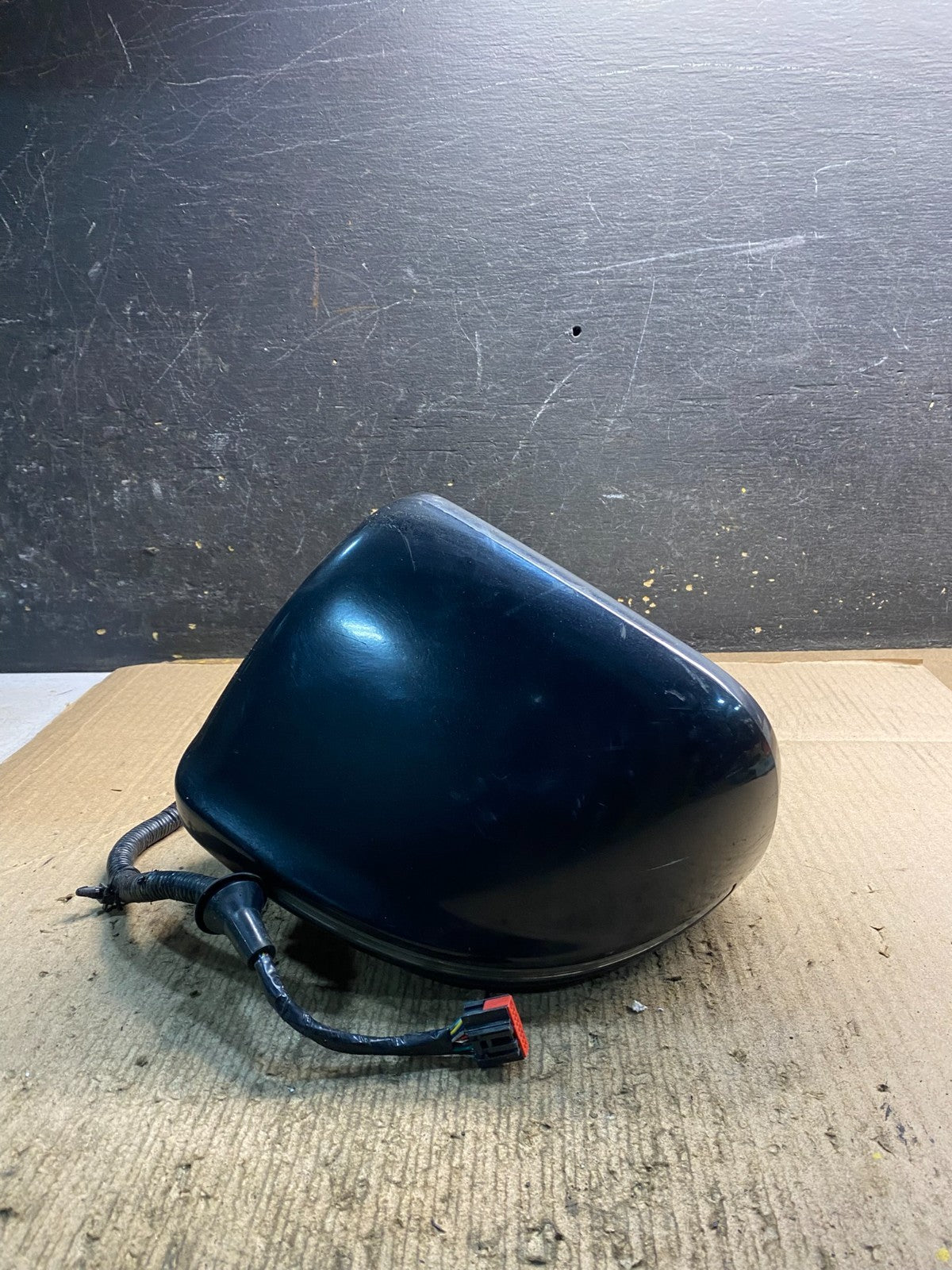 2010 to 2019 Lincoln MKT Left Driver LH Side Door Mirror Blind Spot OEM Z2517 MS2