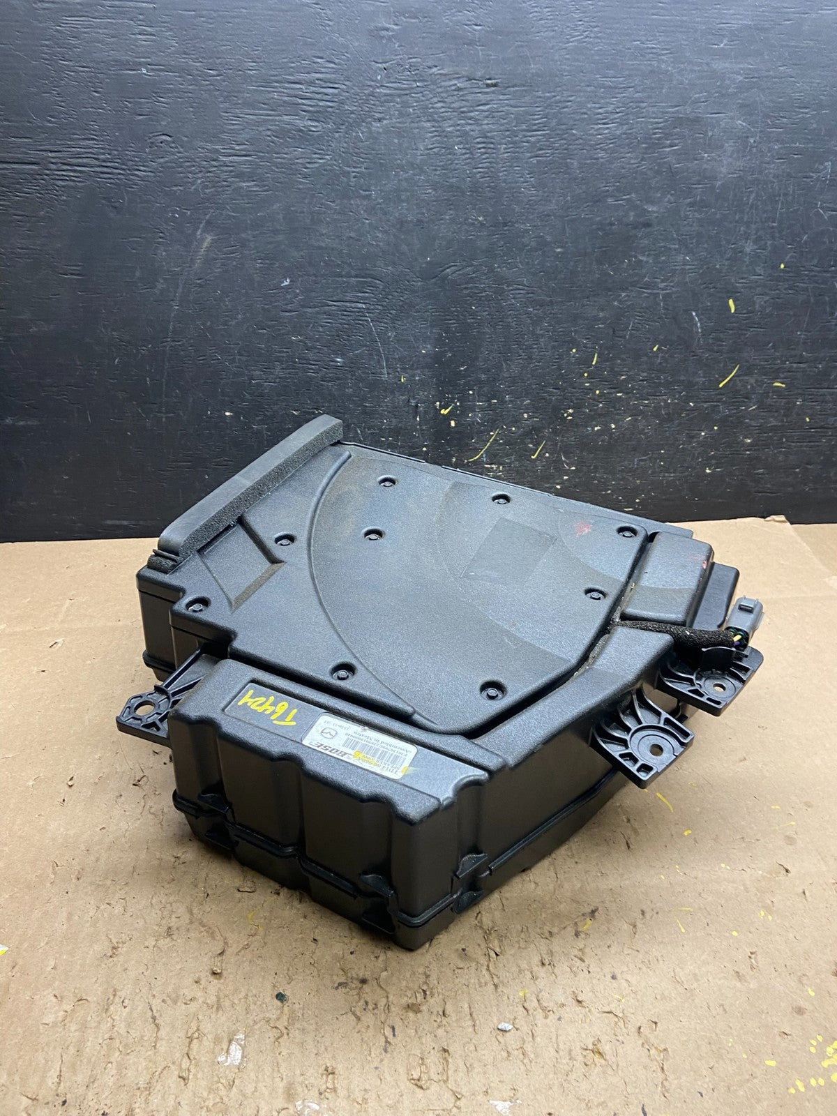 2013 to 2015 Mazda CX9 CX-9 Rear Subwoofer Audio Speaker T6424 DG3