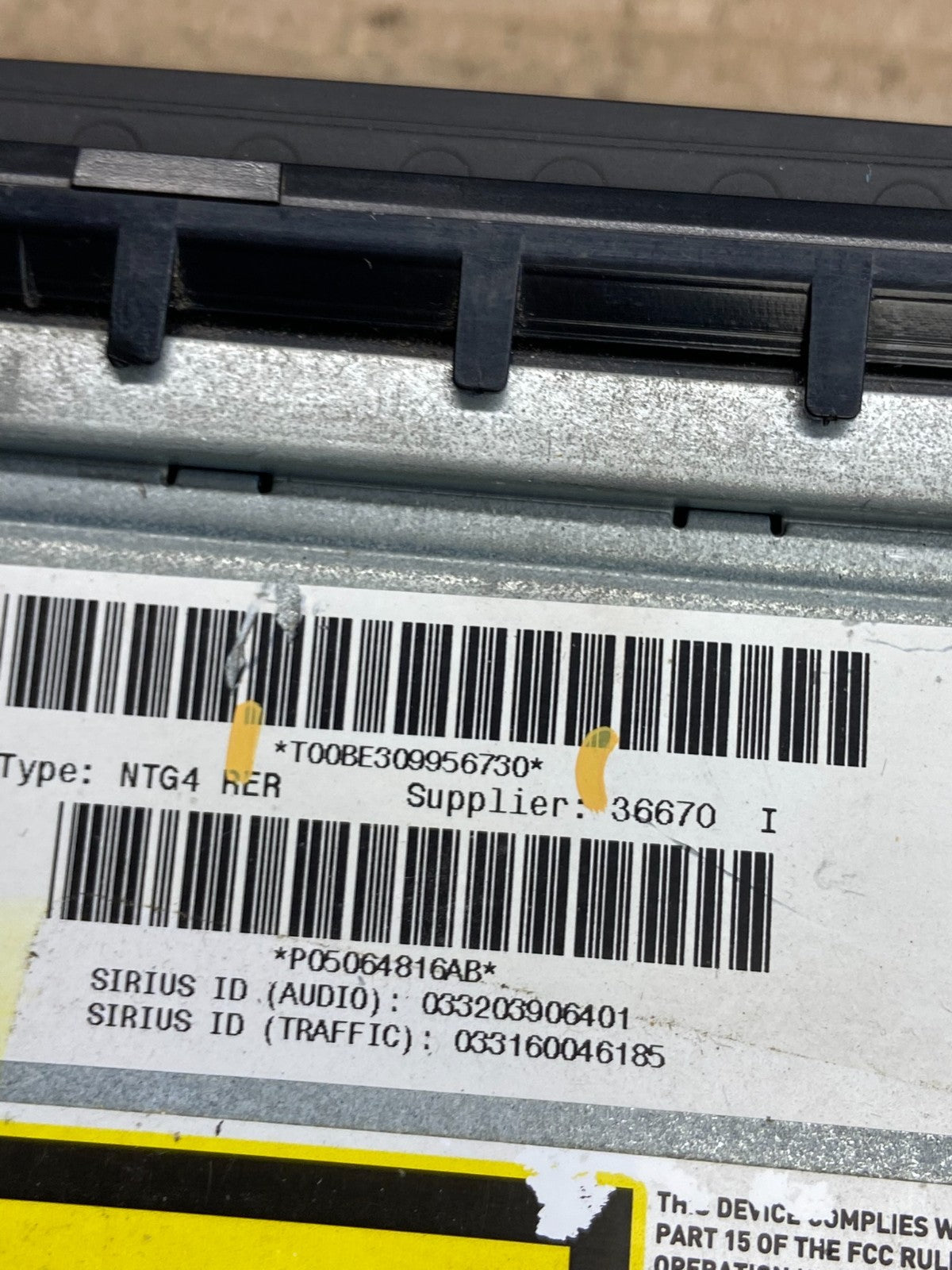 2007 2014 Jeep Dodge Chrysler Screen Display CD Player Satellite Radio AH3721 DG5