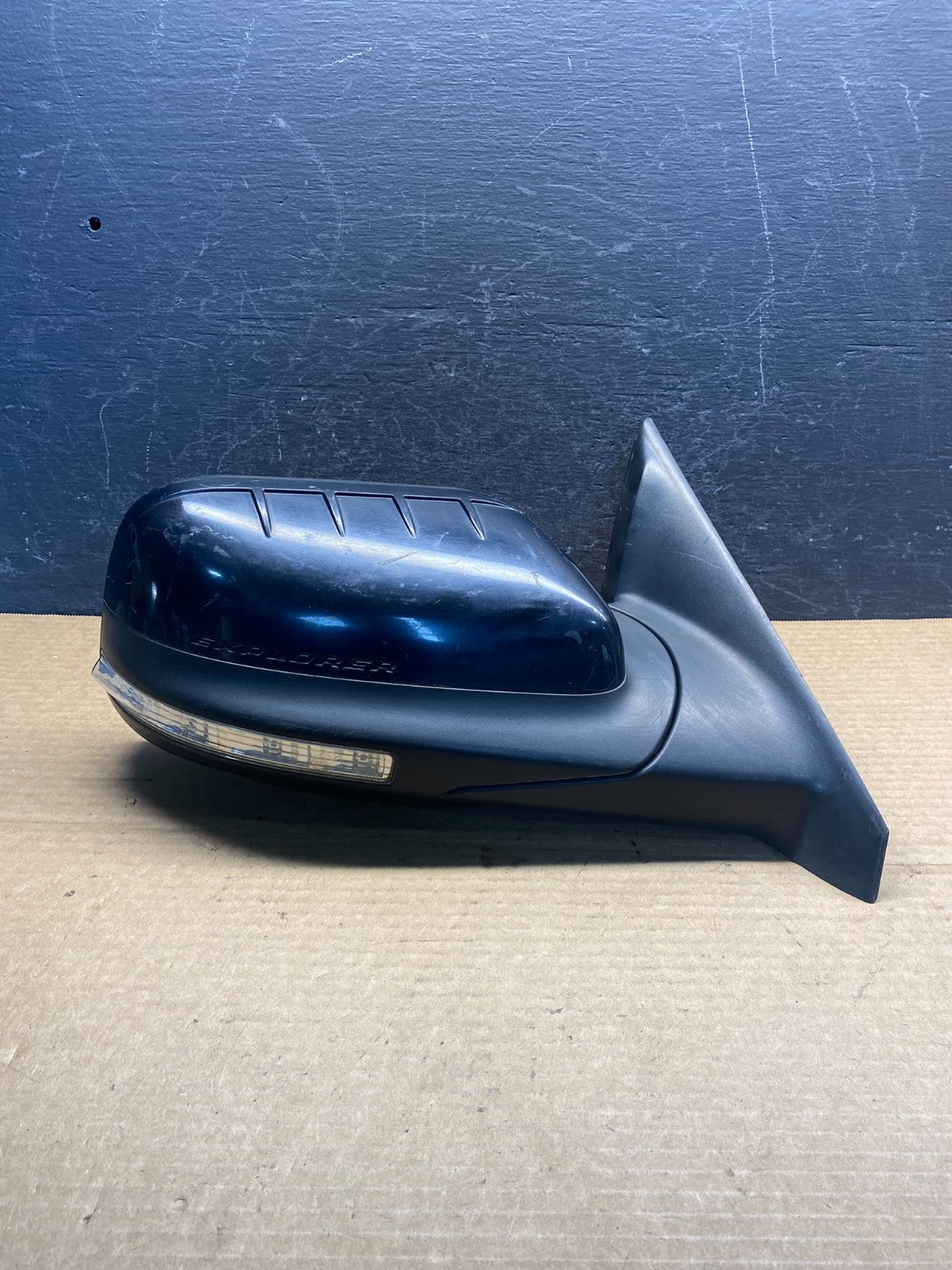 2011 to 2015 Ford Explorer Right Passenger View Door Mirror AF6787 DW0