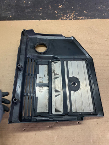 2000 to 2004 Toyota Sienna Highlander 3.0L  Top Engine Cover Lid OEM S1233 DG7