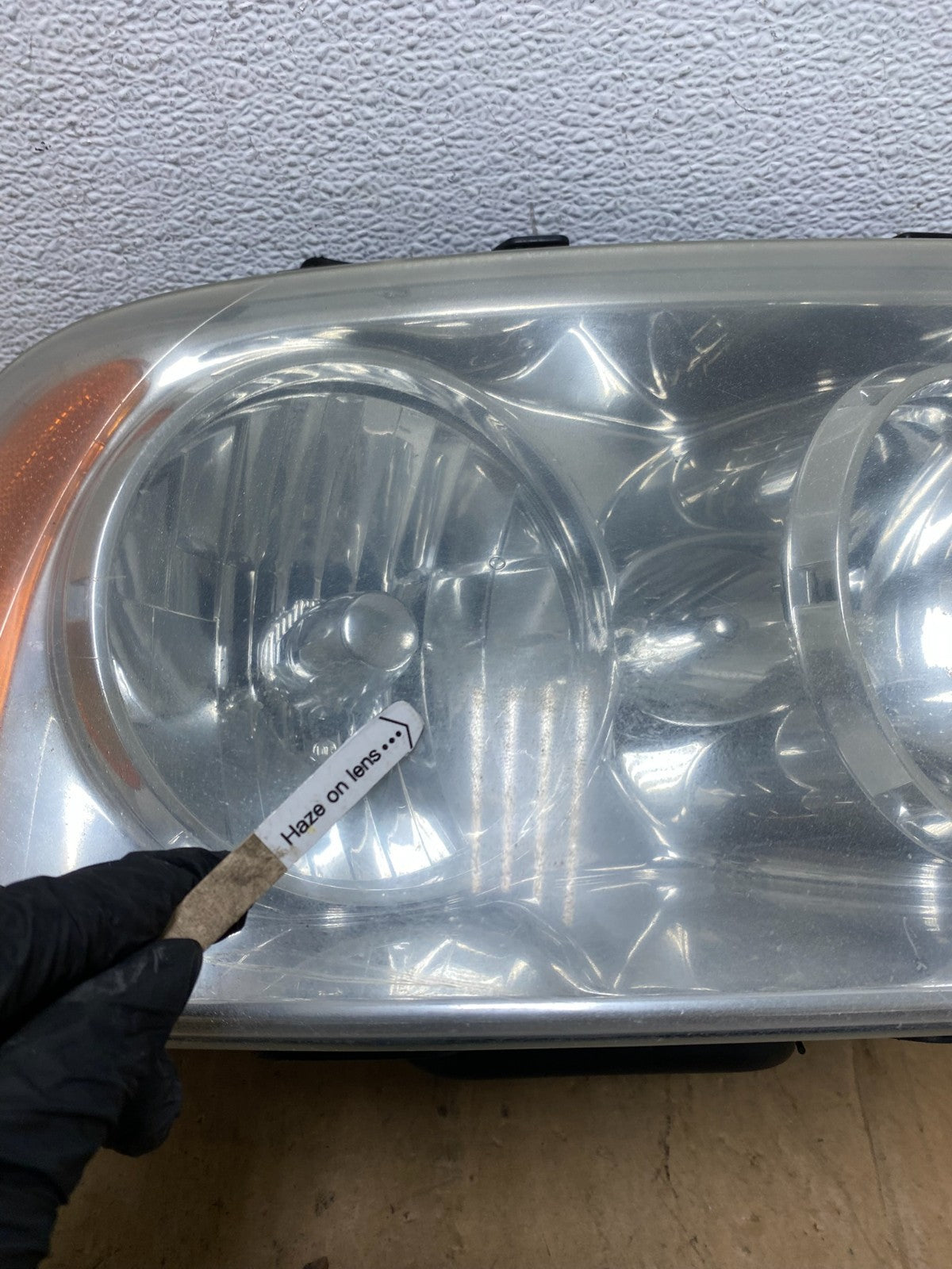 Xenon 2003-2006 Lincoln Navigator Right Passenger Side Headlight AD1187 DW5