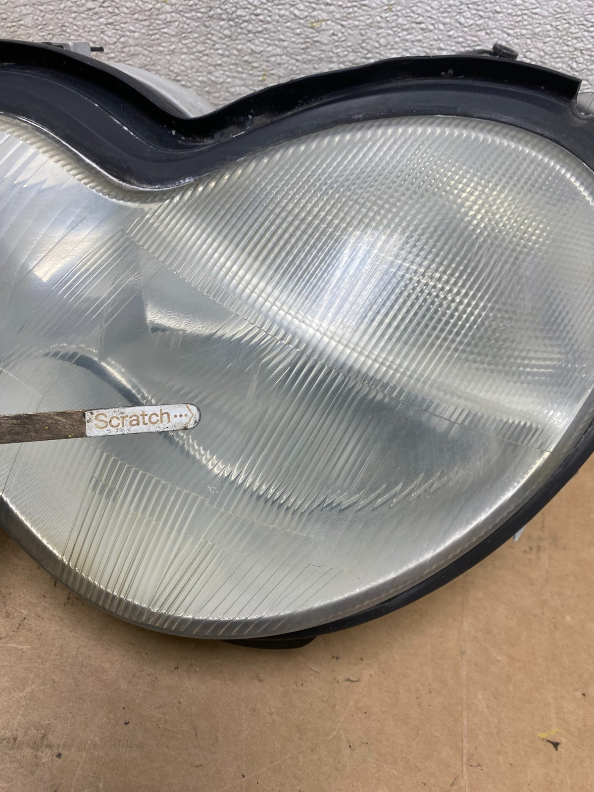 2001-2004 Mercedes-Benz C Class Halogen Left Driver Headlight Oem X4878 DW4