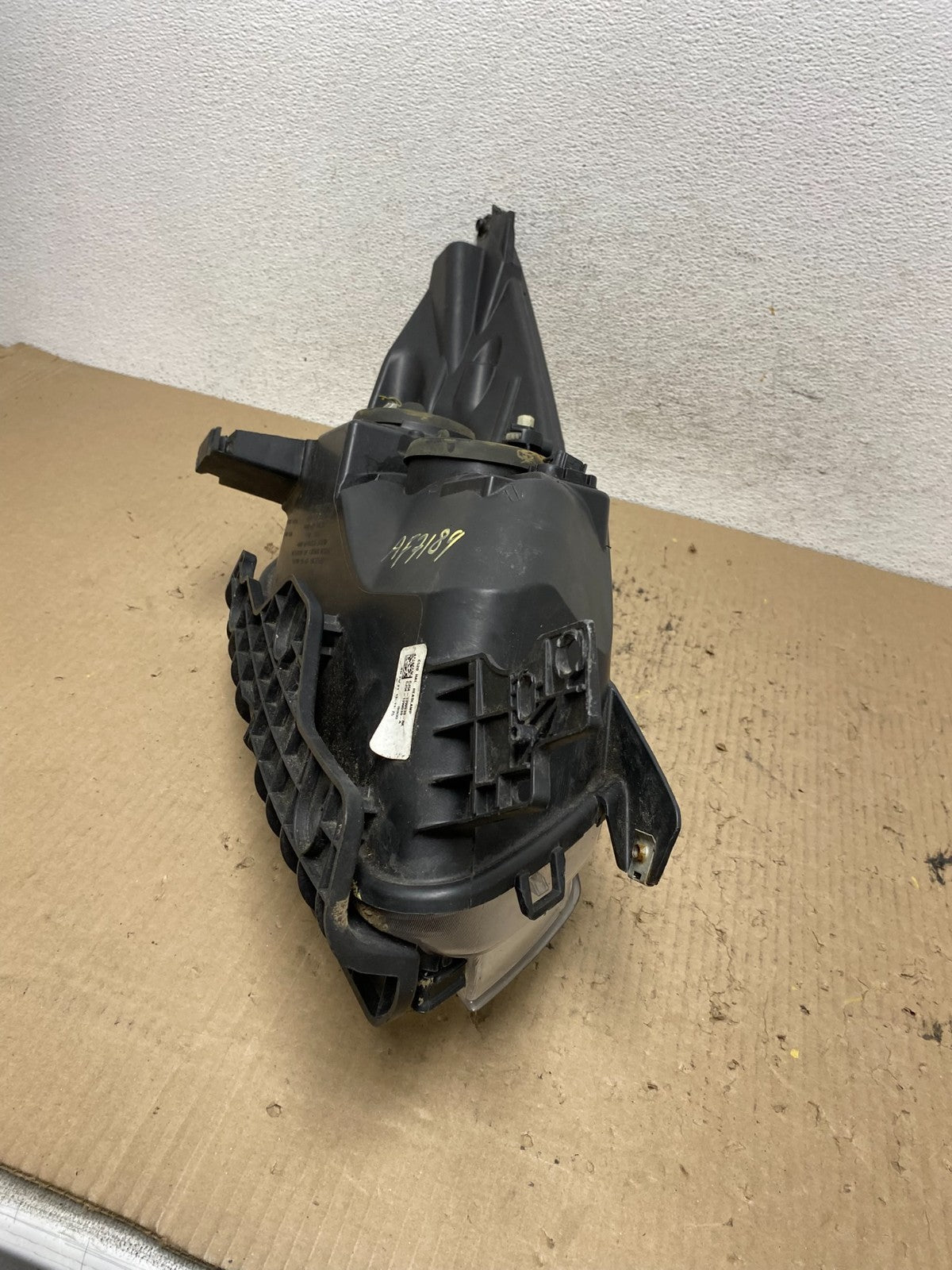 2013 - 2016 Ford Escape Headlight Left Driver Lh Side Halogen AF7189 DW6