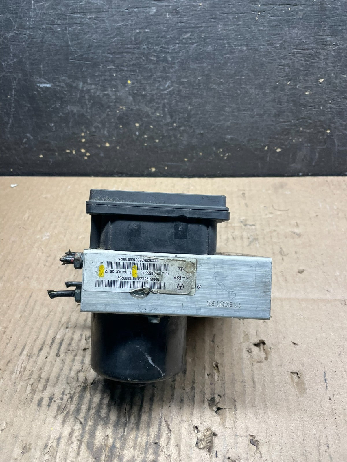2006 - 2009 Mercedes ML550 GL450 R350 ABS Anti Lock Brake Pump Module U8976 DG1