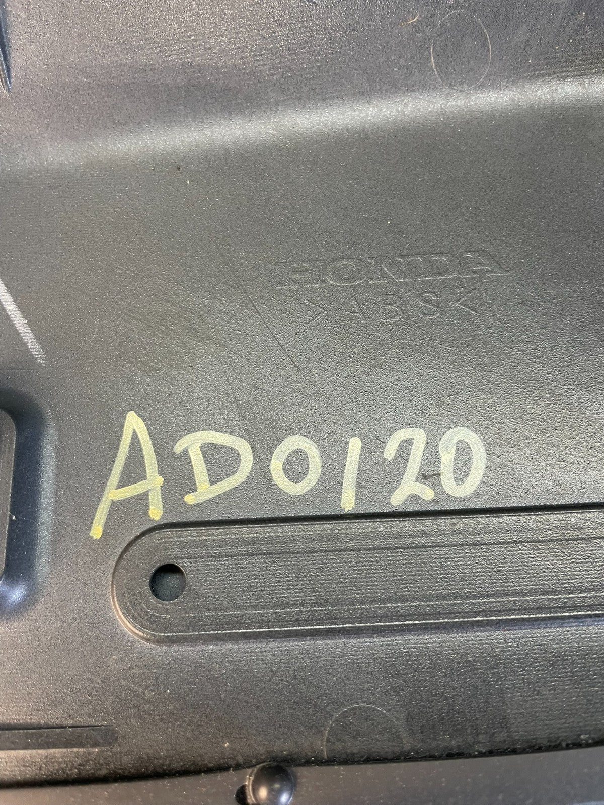 2009 to 2015 Honda Pilot Rear Trunk Spoiler Gate ad0120 DG7
