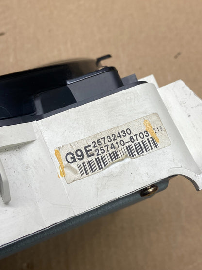 2001 2003 Cadillac Seville SLS Instrument Speedometer Cluster Gauge X6595 DG6