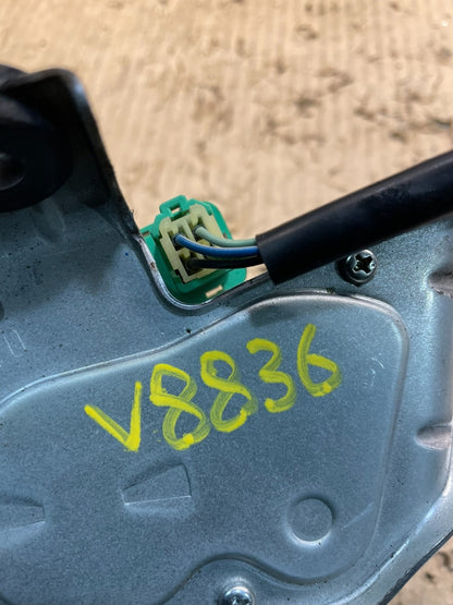2008 to 2014 Subaru Impreza Hatchback Rear Wiper Motor V8836 PS6