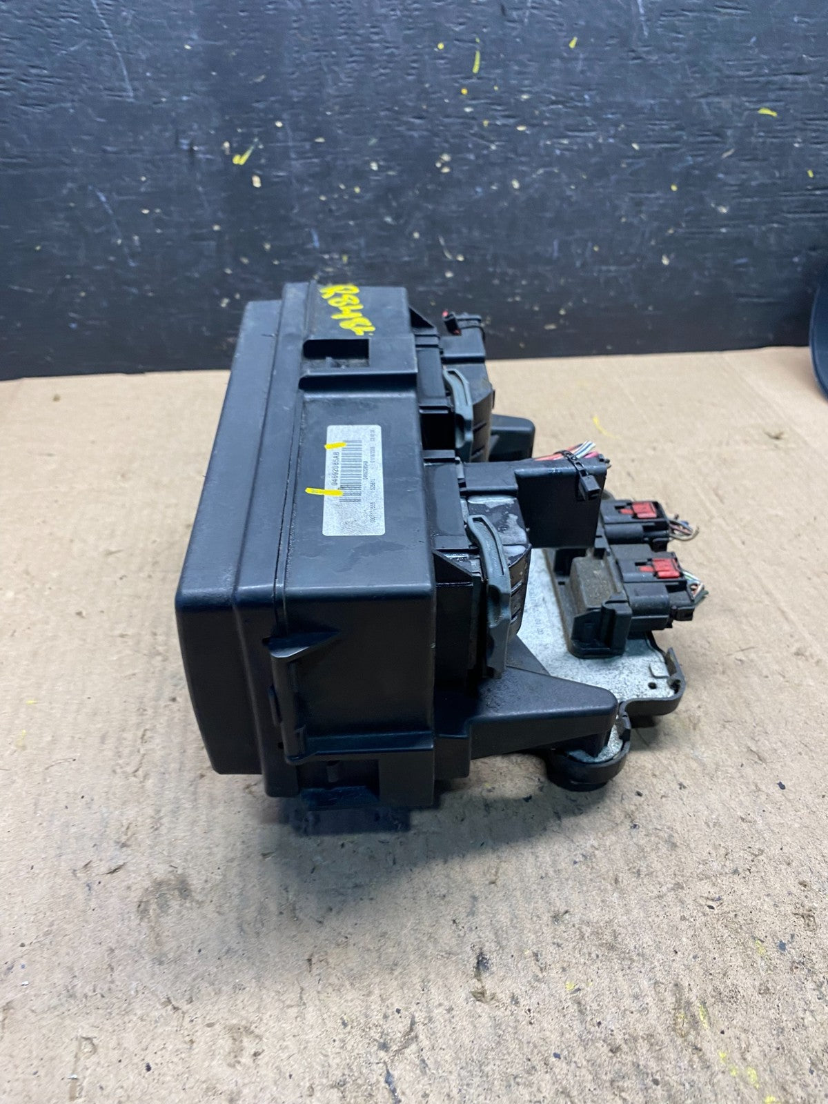 2005 2006 Jeep Grand Cherokee Fuse Box Multi-Function Relay Module OE R8484 DG4
