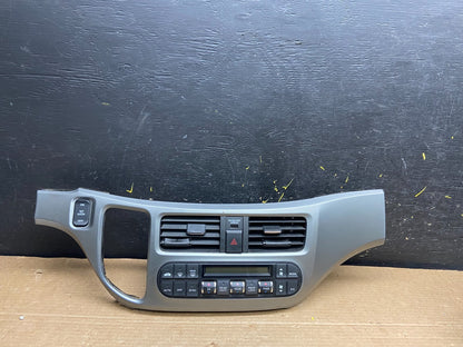 2005 to 2010 Honda Odyssey  Radio Climate Control Dash Trim Bezel Oem W3063 DG0