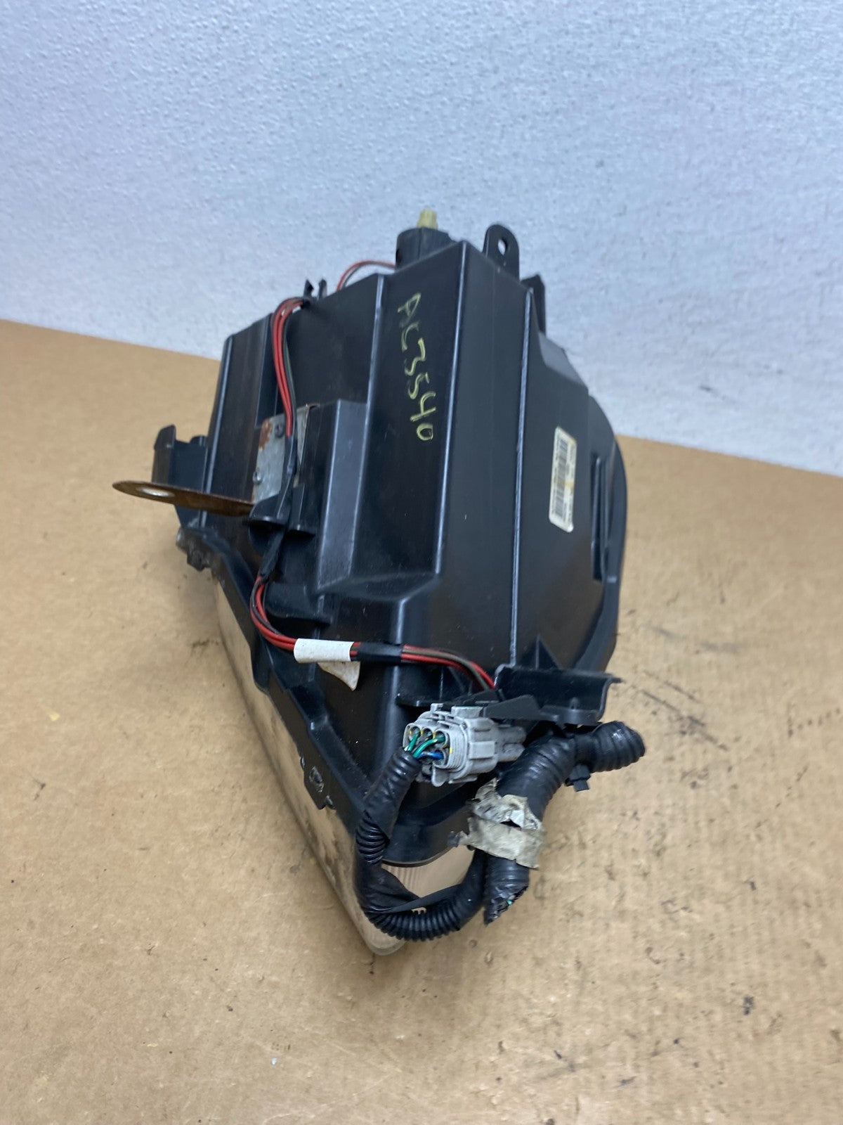 2010 2011 2012 Nissan Sentra Halogen Left Driver LH Side Headlight AC3540 DW5