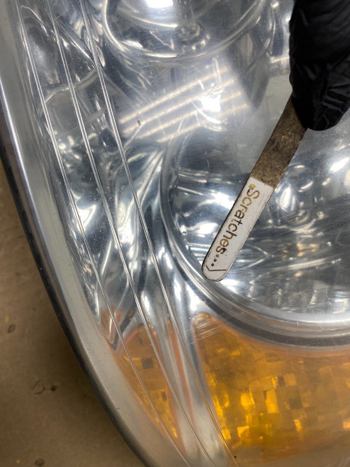 2003 - 2006 Ford Expedition Left+Right Side Headlights Halogen AH5819 DW3