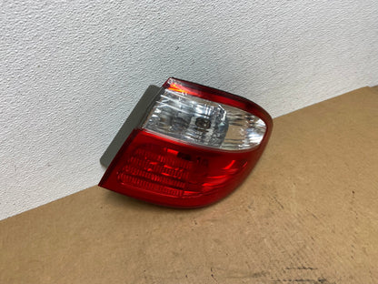2000 - 2001 Infiniti i30 Right Passenger Rh Side Tail Light Oem AC2875 LK2