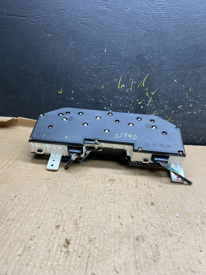 2002 Ford Explorer Speedometer Cluster Gauge OEM Z1790 DG5