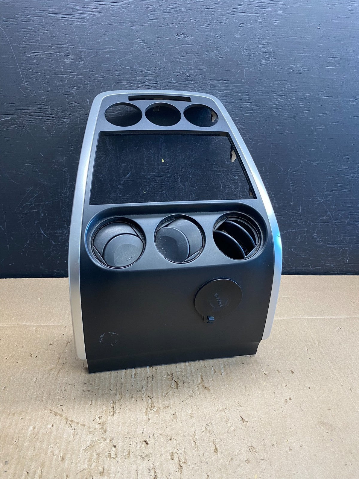 2007 - 2009 Mazda CX-7 Radio Dash TrimClimate Control Bezel W/Vent AC9140 DG0
