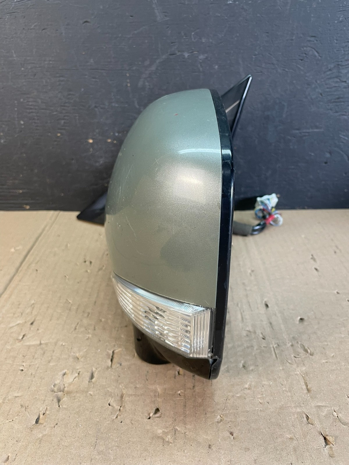 2011 to 2013 Infiniti QX56 Left Driver View Camera Turn Signal Mirror AD8695 DG10