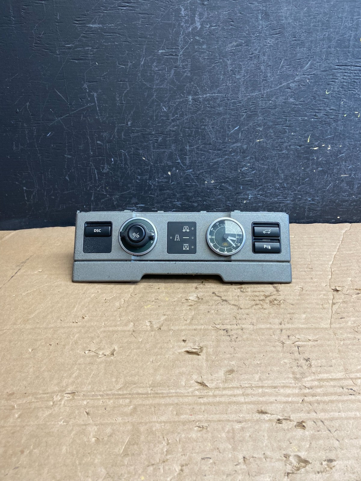 2003-2010 Range Rover L322 Center Clock Panel DSC Switch Control Power AF2193 DG0