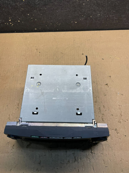 2003 2008 Mercedes E320 E350 Head Screen Display Radio CD Player Stereo W4436 DG6