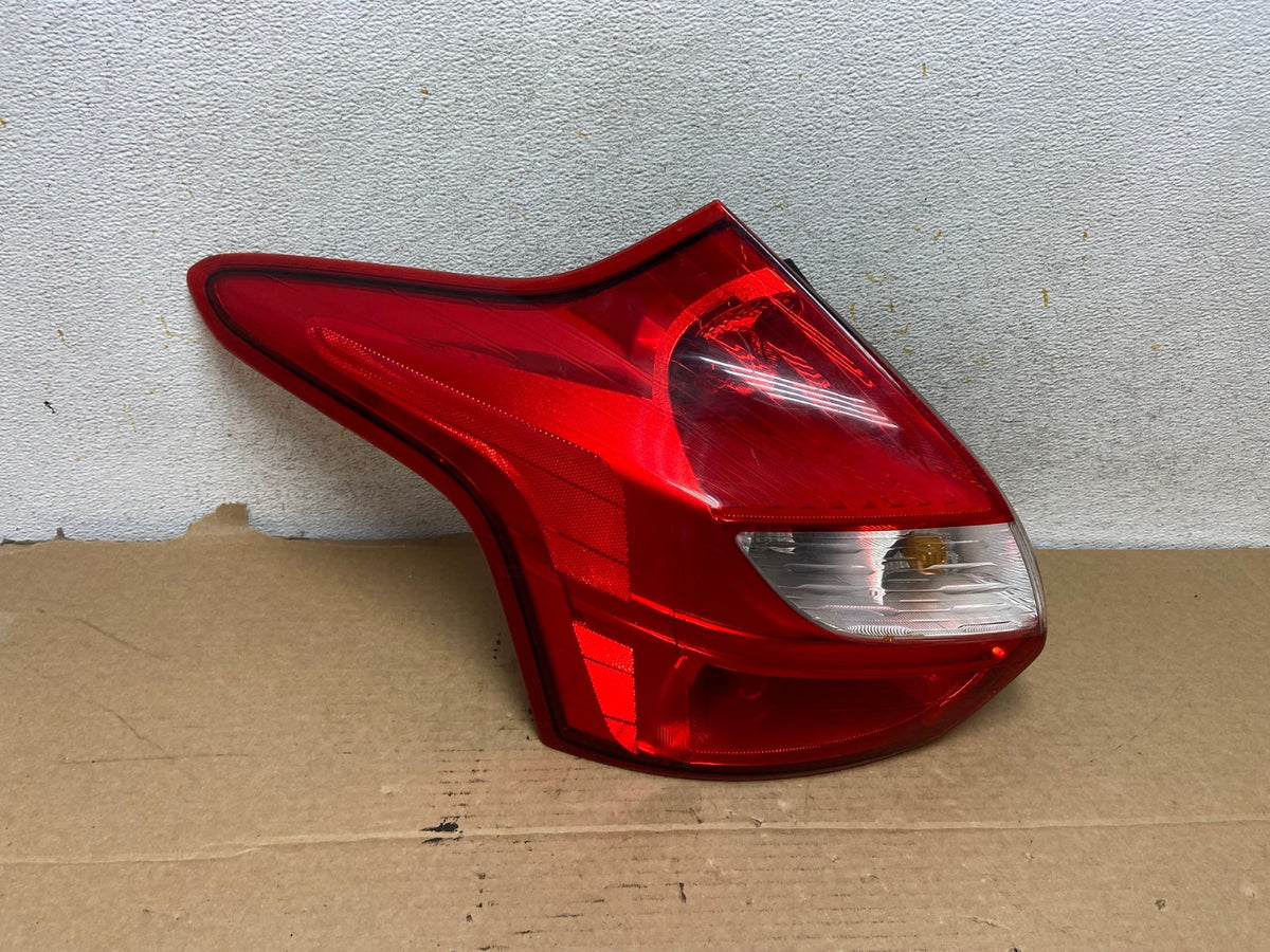 2012 2013 2014 Ford Focus Tail Light Hatchback Left Driver Lh Side AH7807 LK0