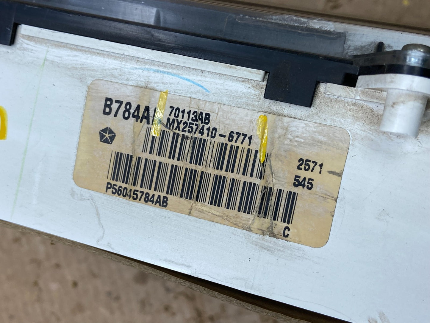 2002 Dodge Ram 2500 V10  Instrument Speedometer Gauge Cluster OEM W9824 DG8