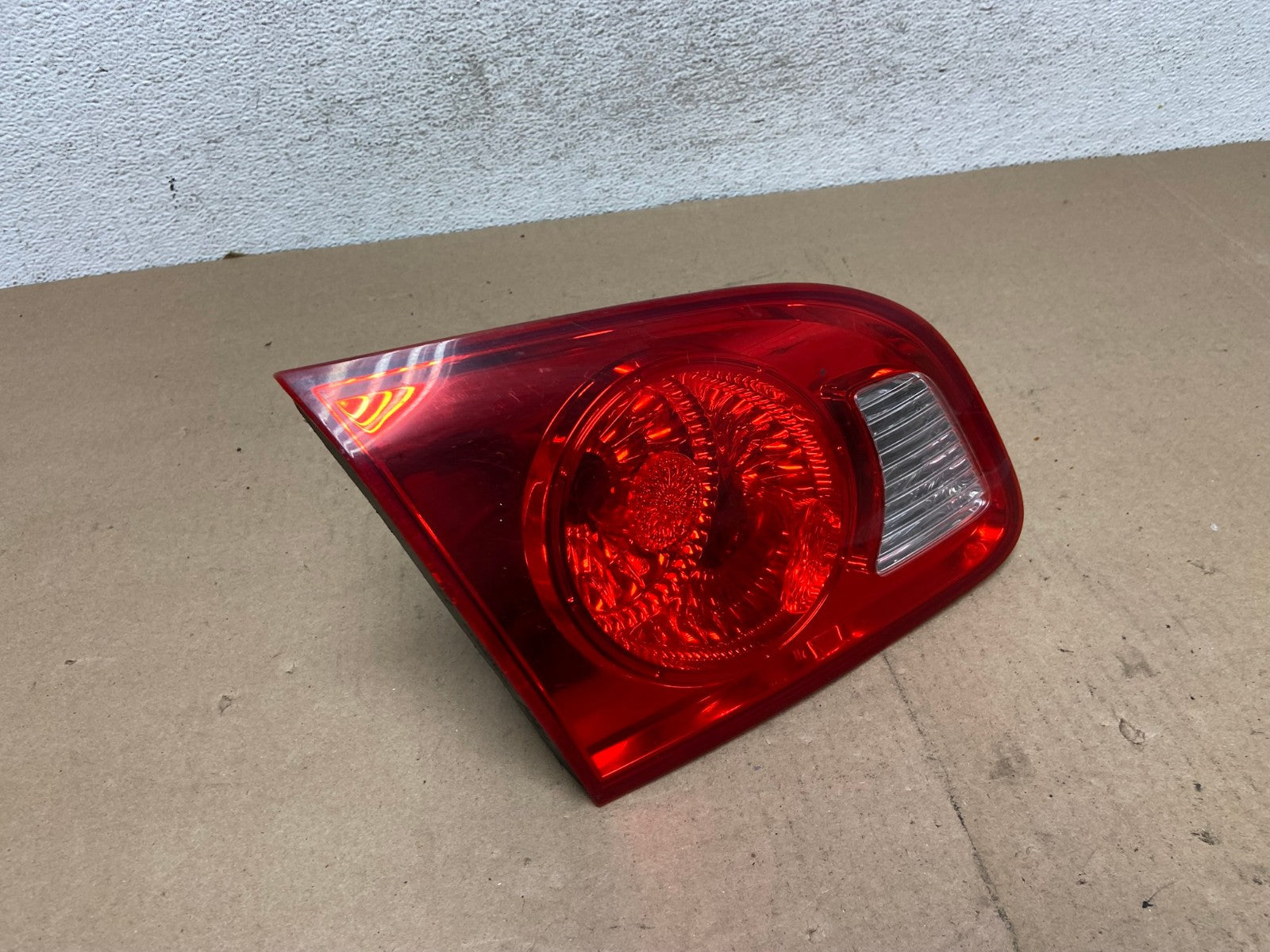 2007 2008 2009 Hyundai Santa Fe Left Driver LH Tail Light Inner AG4593 LK2