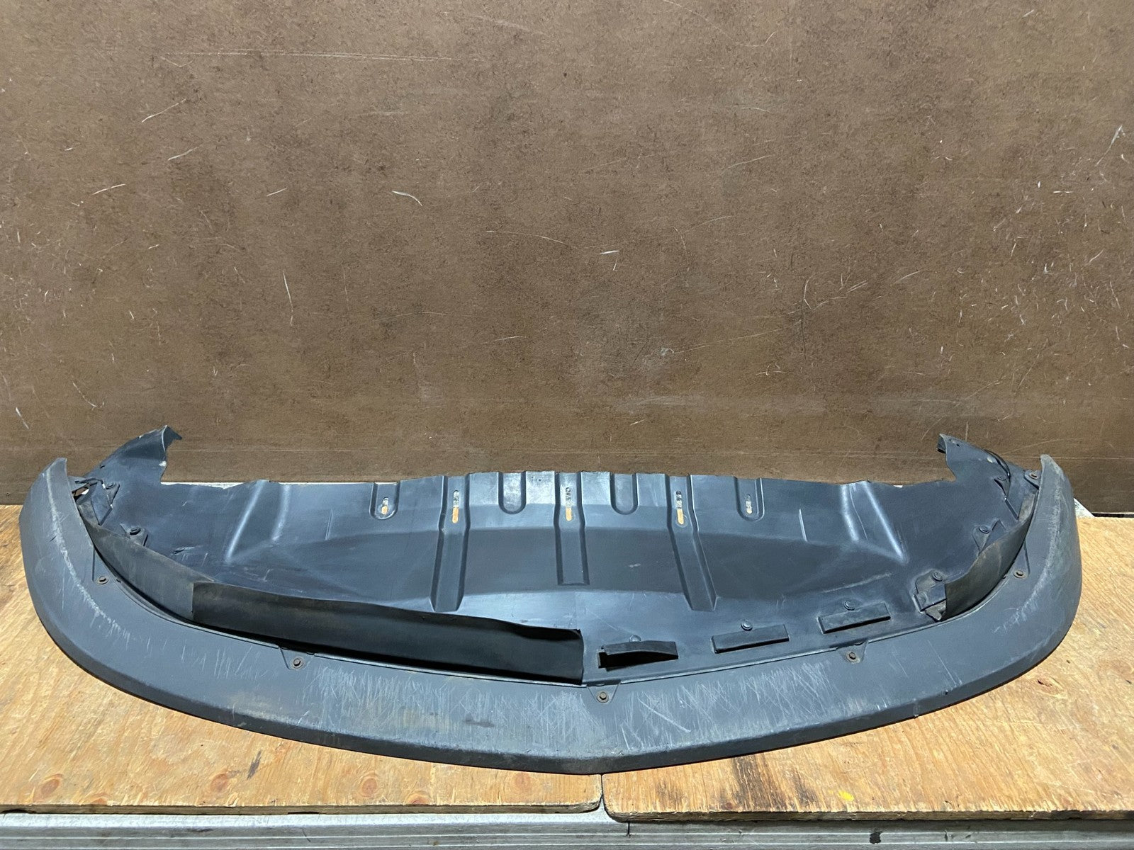 2013-2016 Lincoln MKS Front Bumper Lower Valance Panel da5317f775-aaw Z3363 PS0