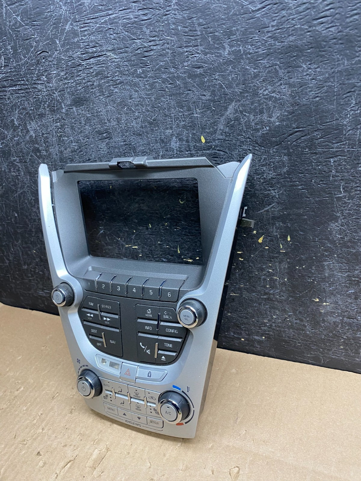 2012-2015 Chevy Equinox Terrain Radio Face Climate Control Panel Bezel AJ1350 DG2