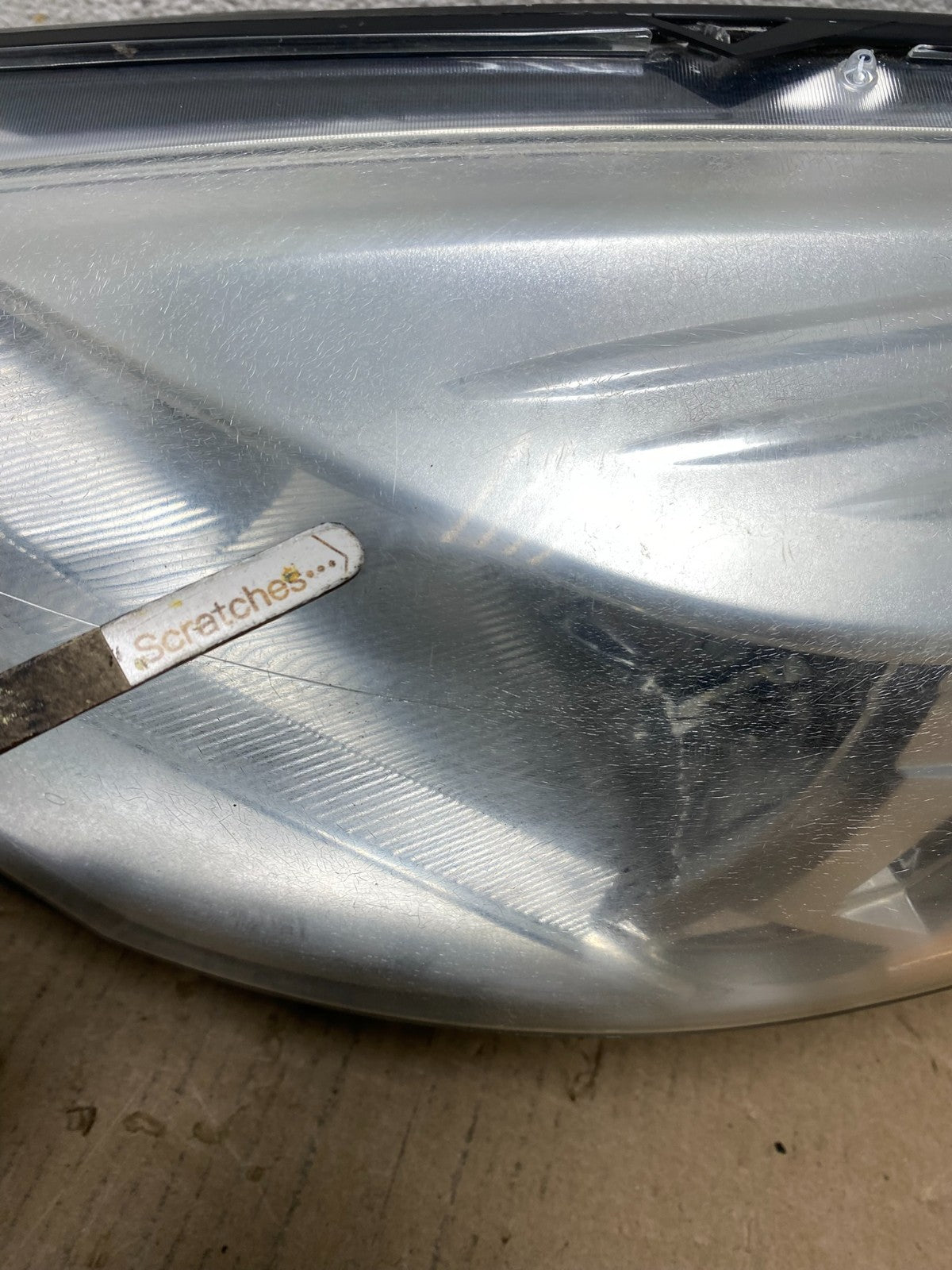 2013 - 2016 Ford Escape Headlight Left Driver Lh Side Halogen AJ2075 DW3
