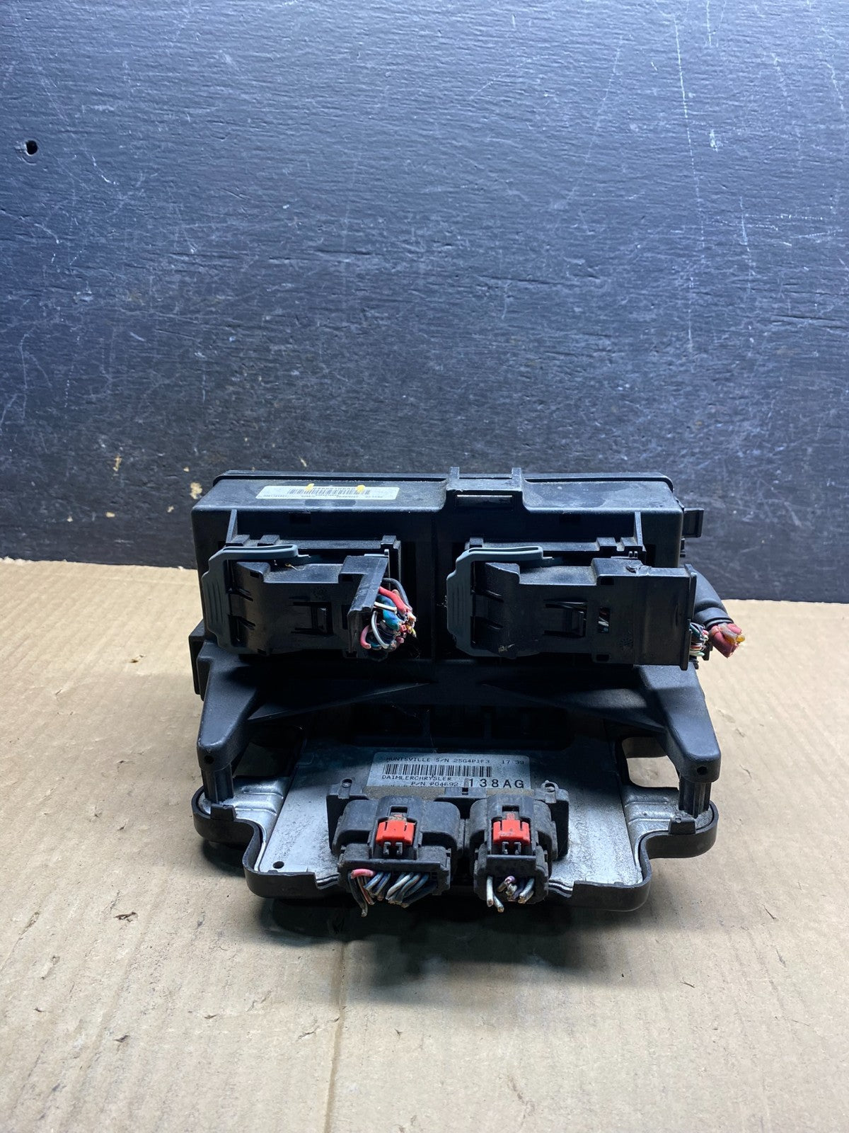 2007 Jeep Grand Cherokee Integrated Power Fuse Box 04692109ac AI0274 DW1