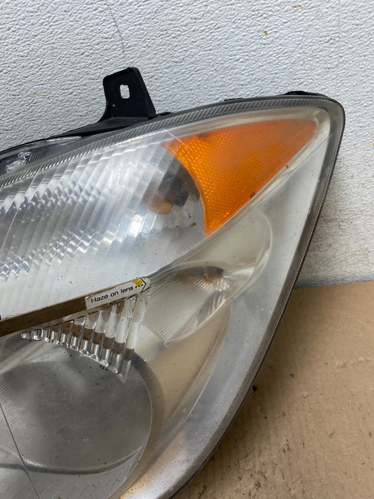 2007 to 2013 Mercedes Sprinter Headlight Left Driver Side Halogen P9677 DW7